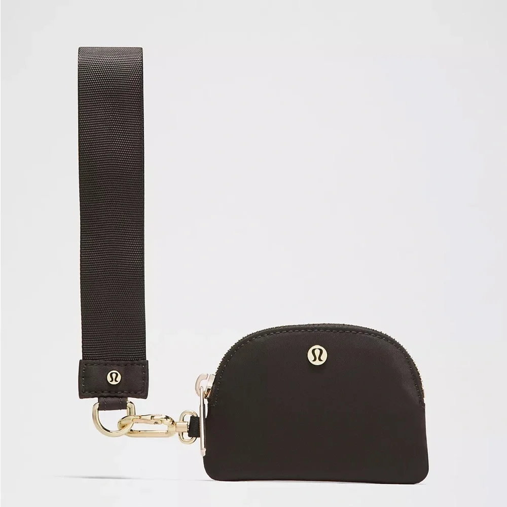 Lululemon Dual Pouch Wristlet Leopardo Shift Midi Desert Khaki Multi Night Brown